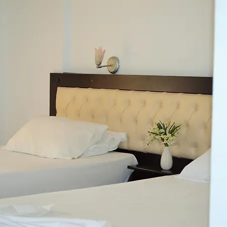 Jb Hotel *