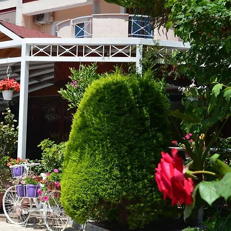 Hotell Jb Sarandë
